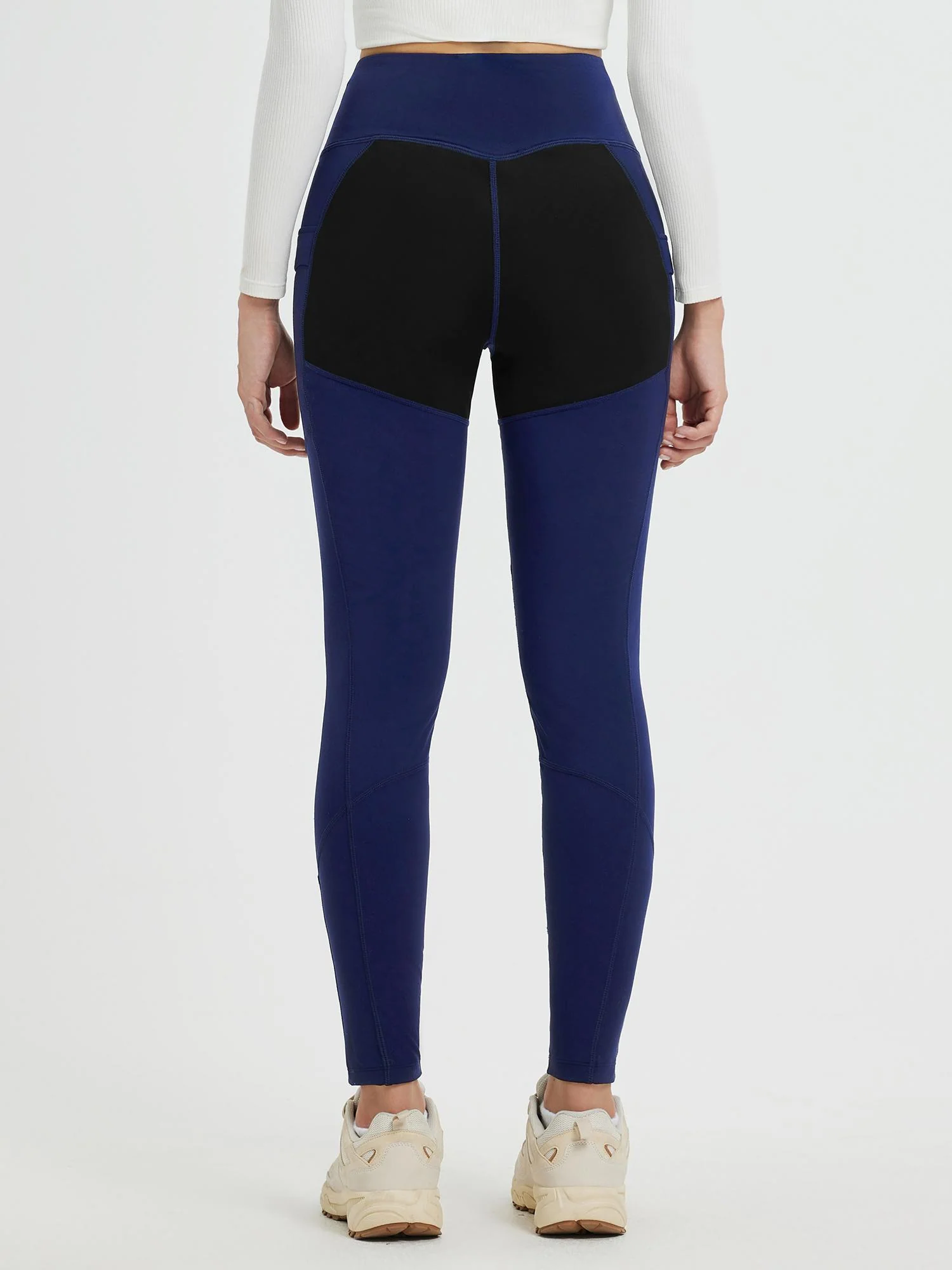 Outdoor Multi-Pocket Slim-Fit Knit Fleece Pants - Image 14