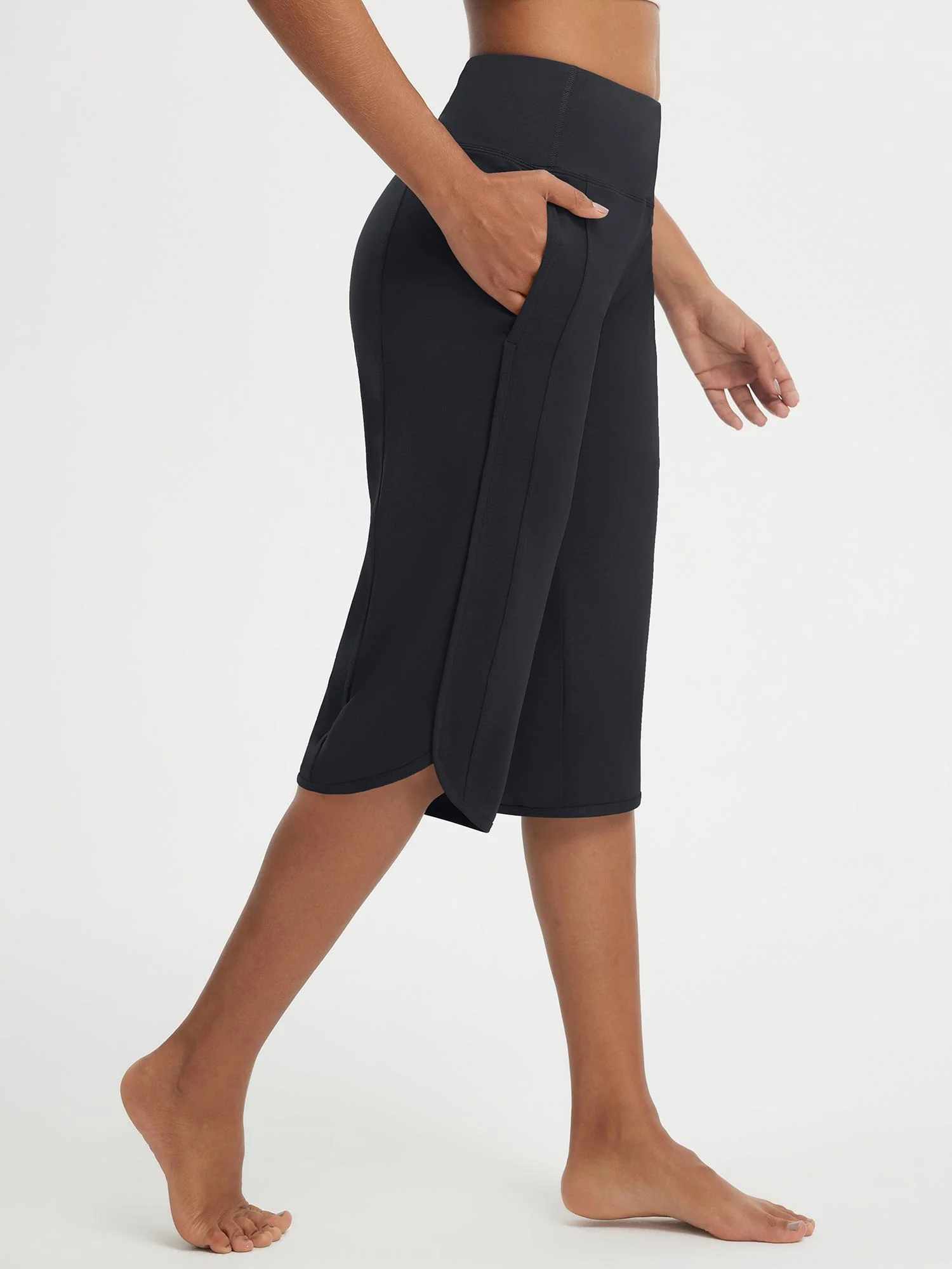 Baleaf Stretchy High-Rise Capri 17" - Image 11