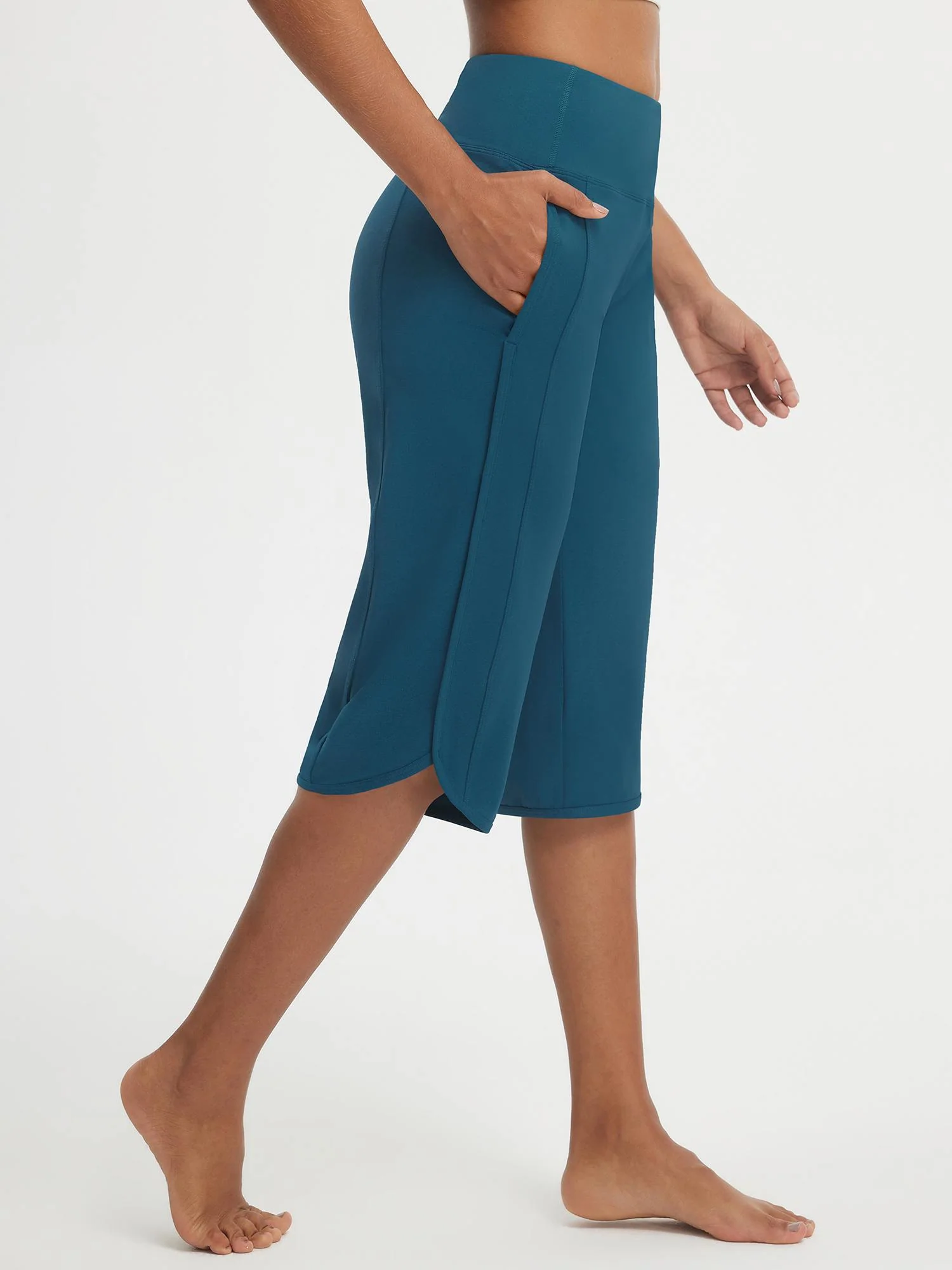 Baleaf Stretchy High-Rise Capri 17" - Image 22