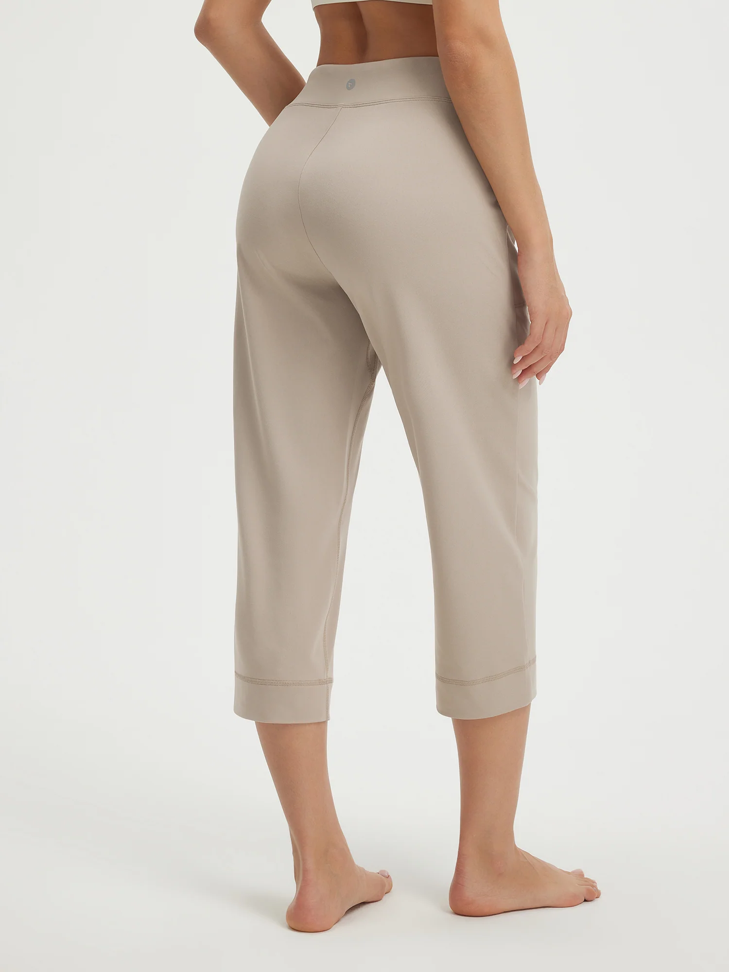 Baleaf Stretchy High-Rise Capri 21" - Image 34
