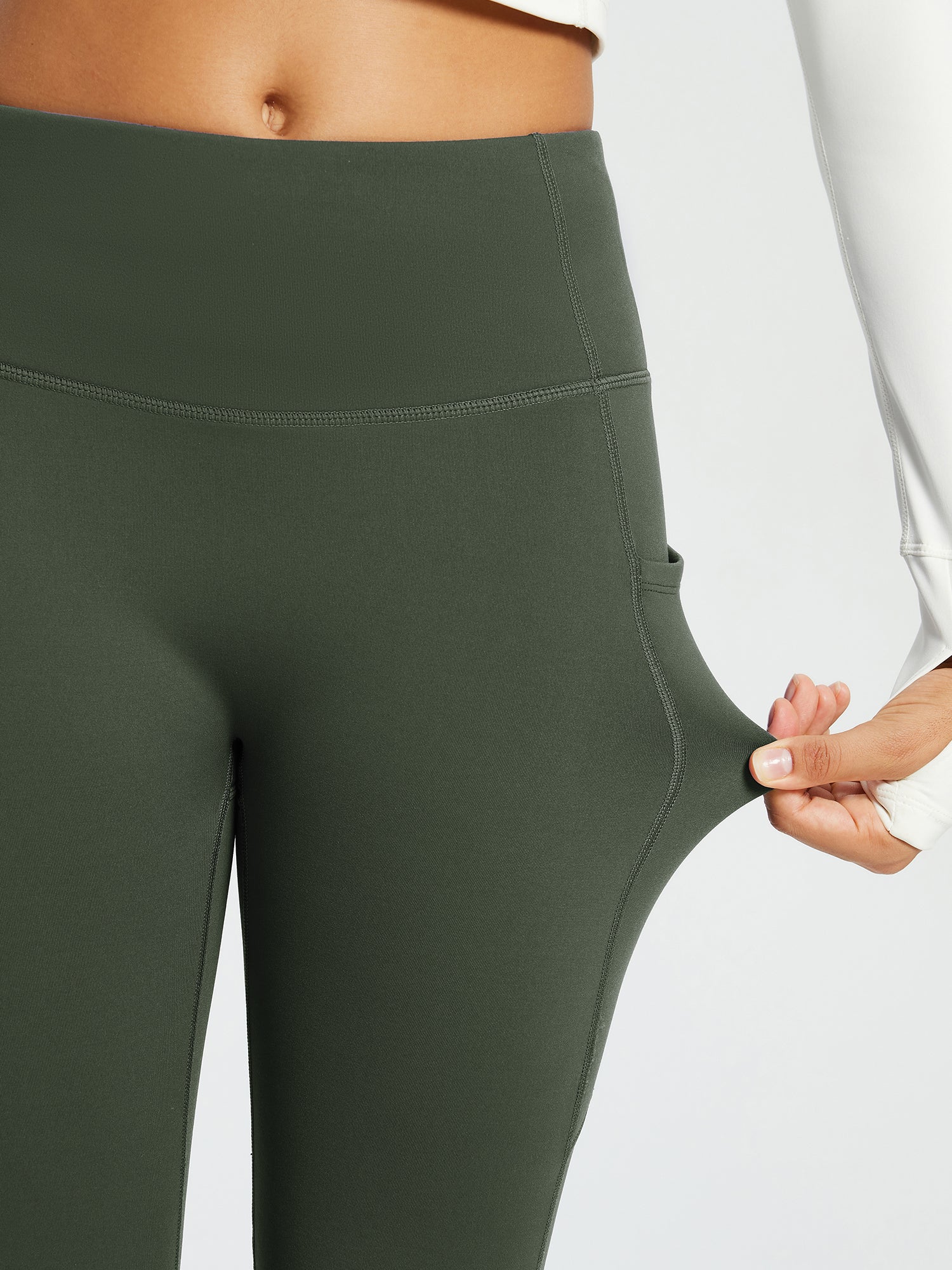 Laureate High-Rise Thermal Flared Pants - Image 41