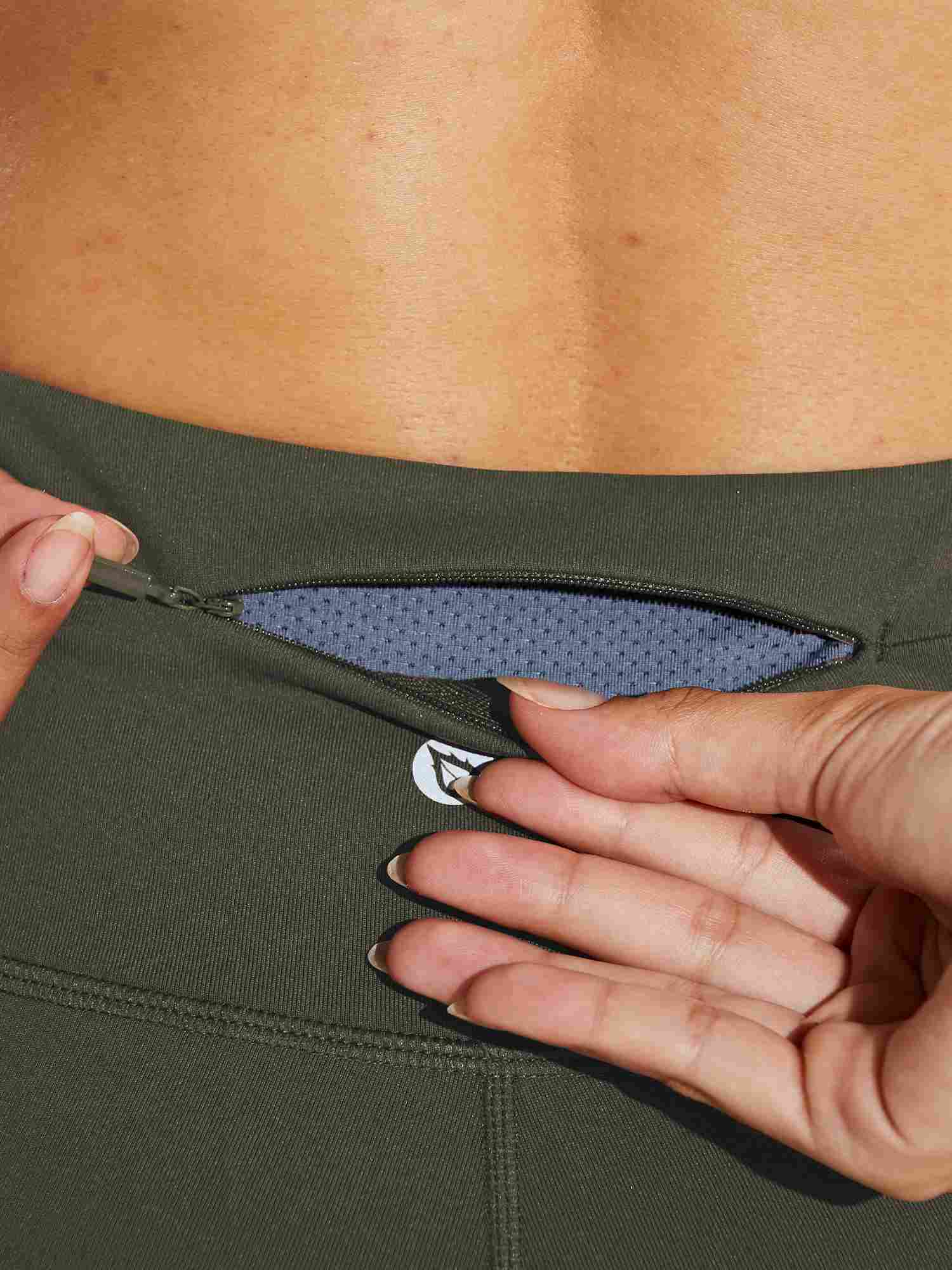 Laureate Thermal Zipper Pocket leggings - Image 55
