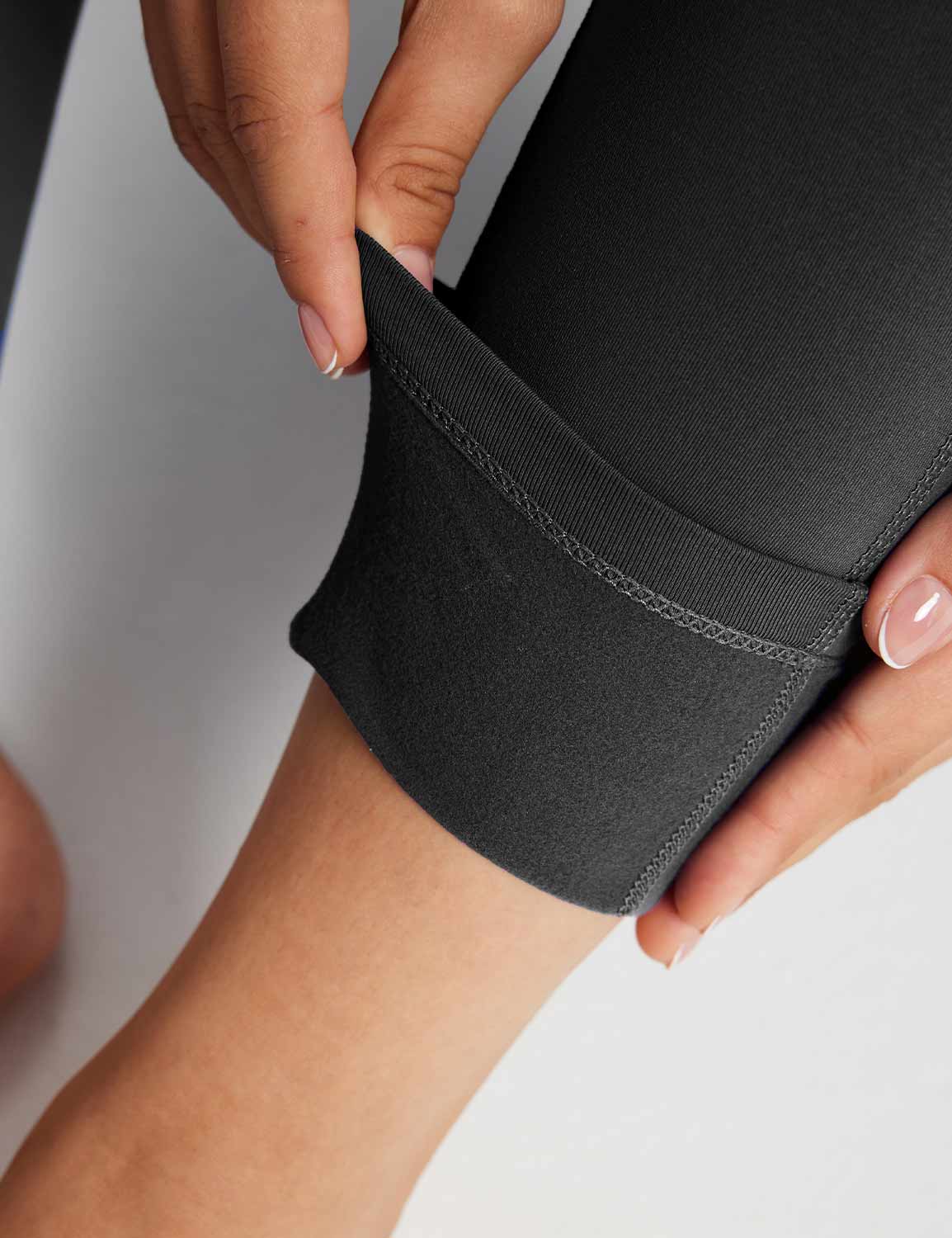 Laureate High-Rise Thermal Leggings - Image 12