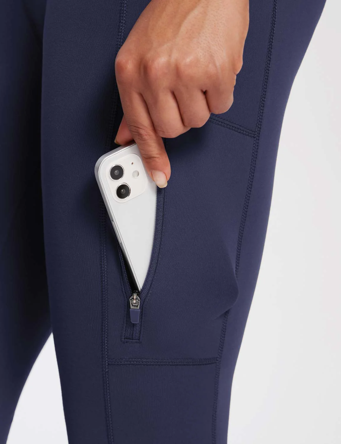 Laureate High-Rise Zipper Pockets Thermal Leggings - Image 38