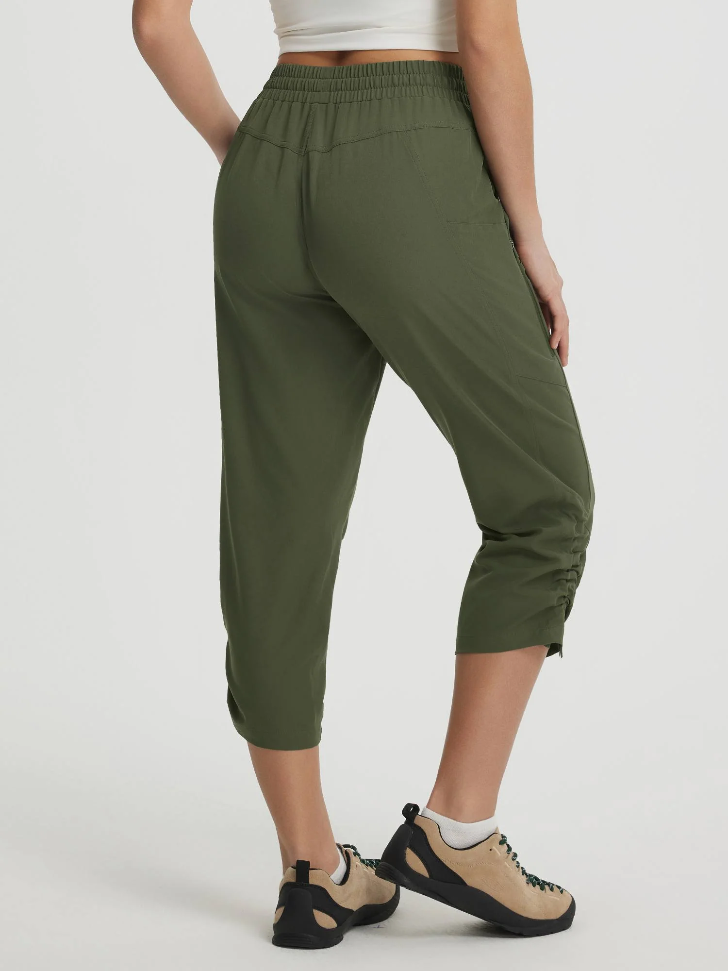 UPF50+ Water Resistant Hiking Capris - Image 32