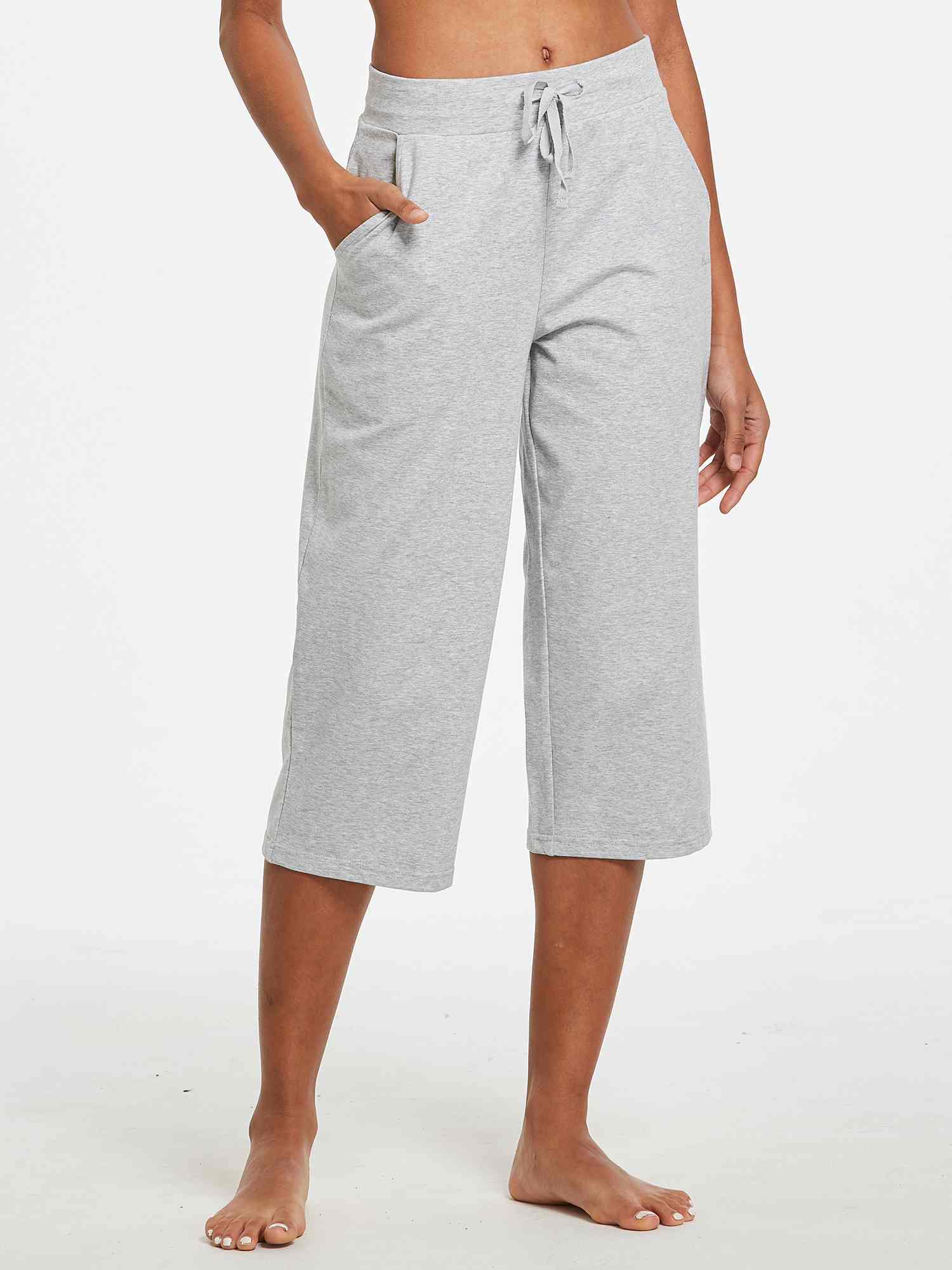 Women's Lightweight Wide-Leg Cotton Capri Pants - Image 7