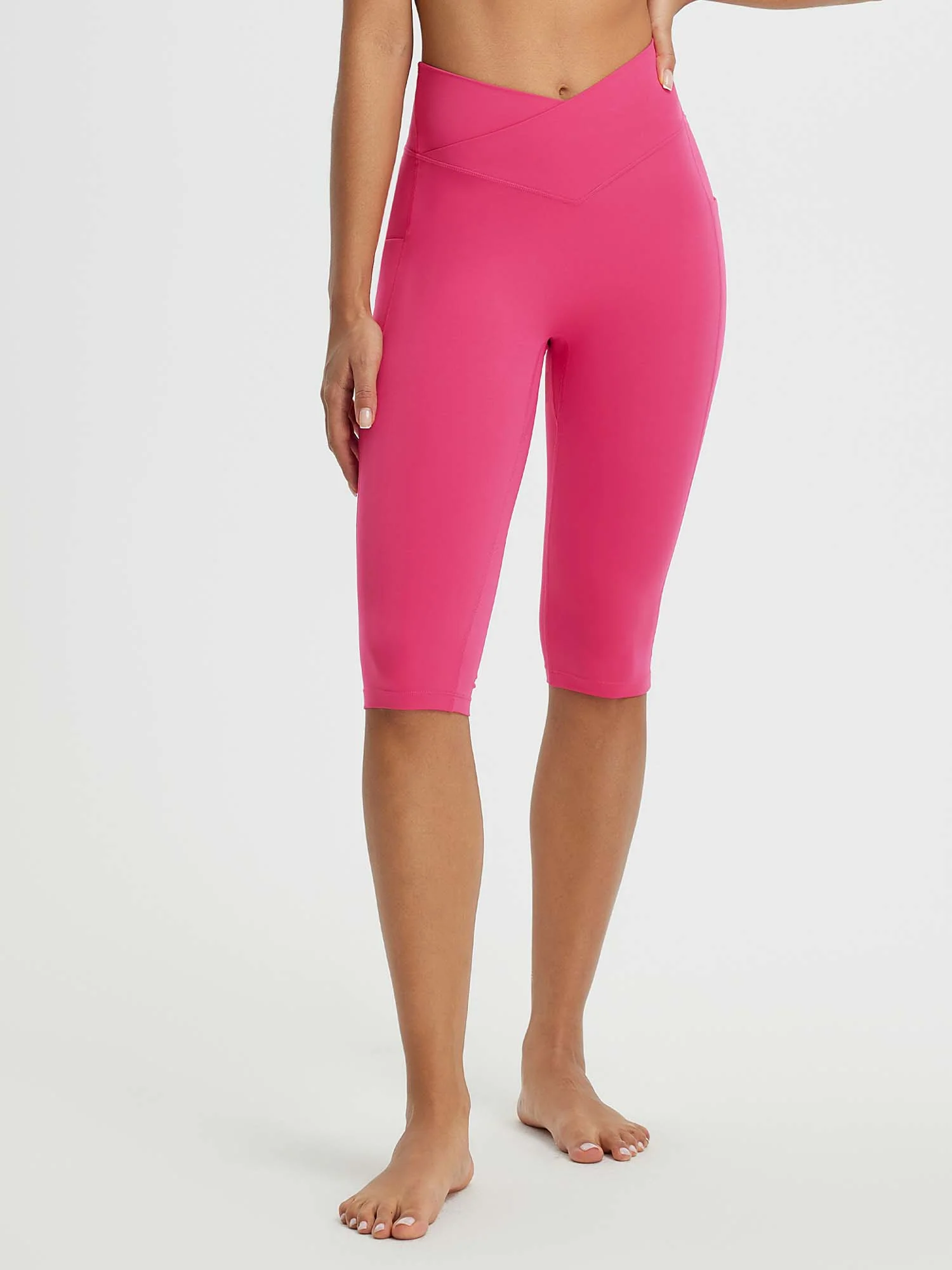 Women's 14" High-Waisted Crossover Capris - Image 13