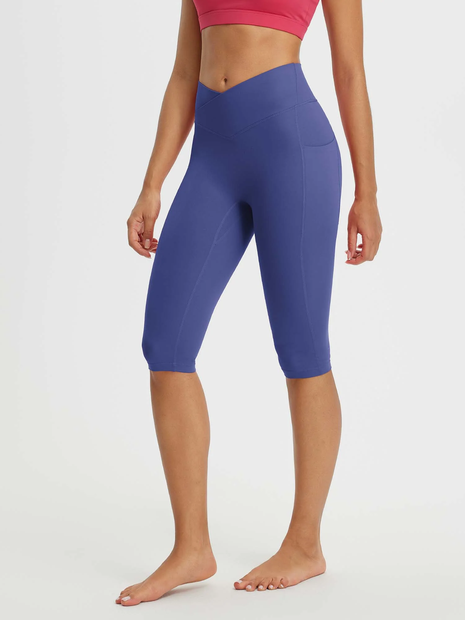 Women's 14" High-Waisted Crossover Capris - Image 9
