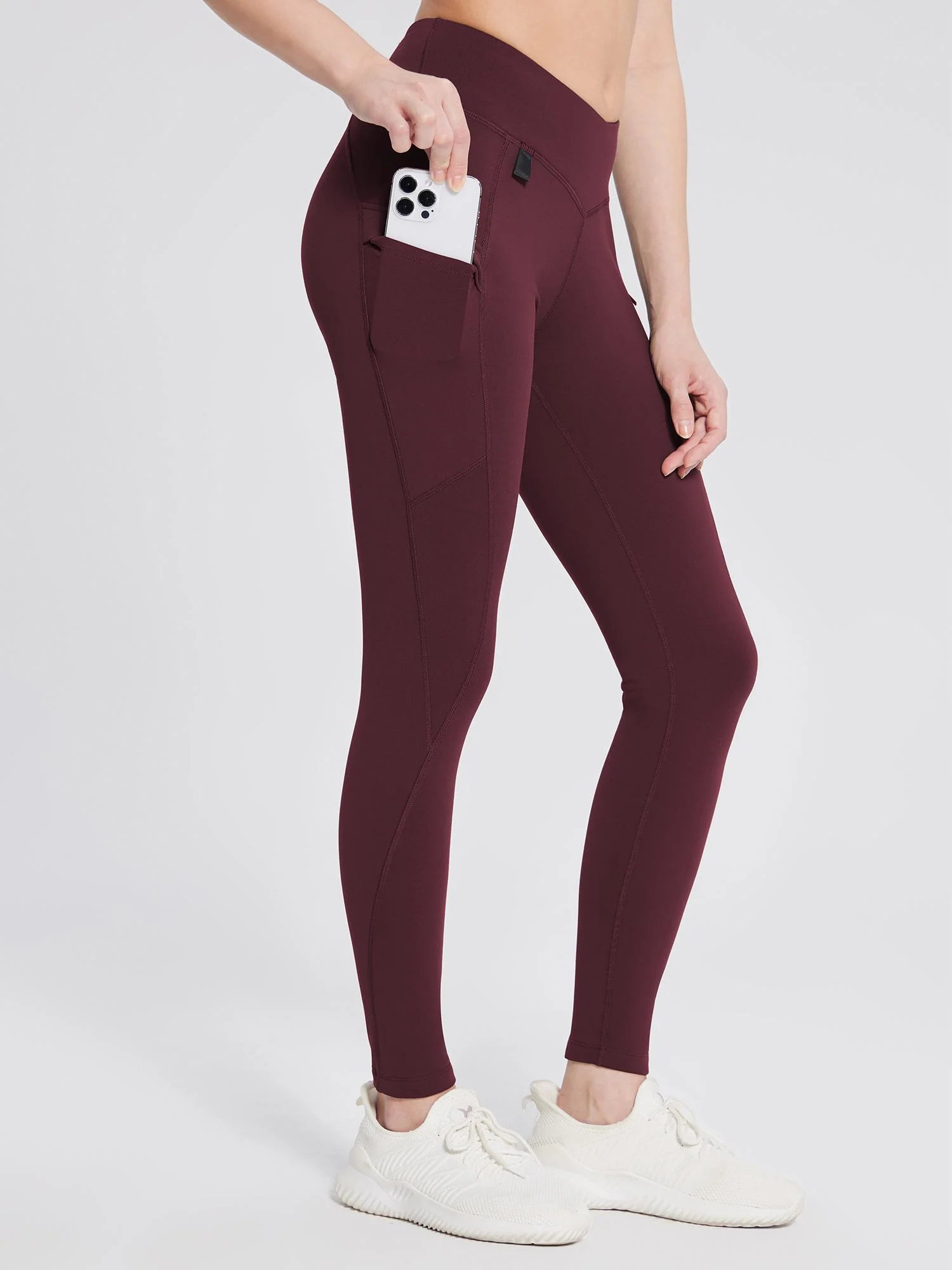 Fleece-Lined Multi-Pocket Hiking Leggings - Image 23