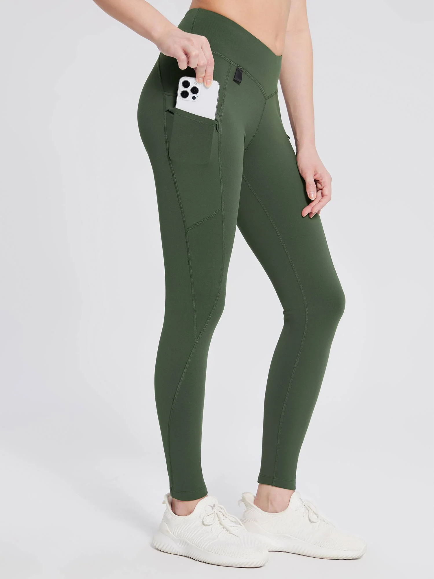 Fleece-Lined Multi-Pocket Hiking Leggings - Image 5