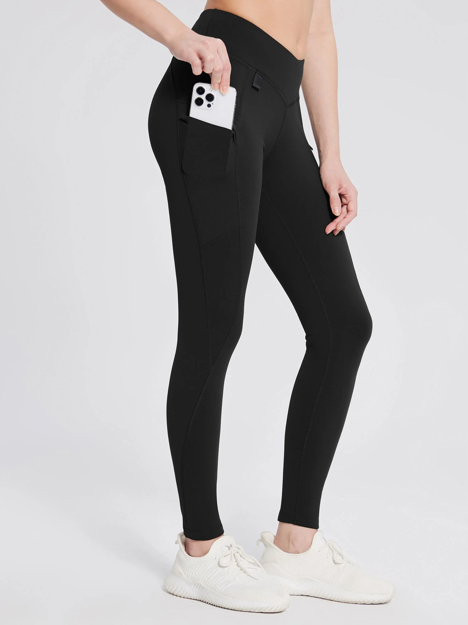 Fleece-Lined Multi-Pocket Hiking Leggings - Image 8
