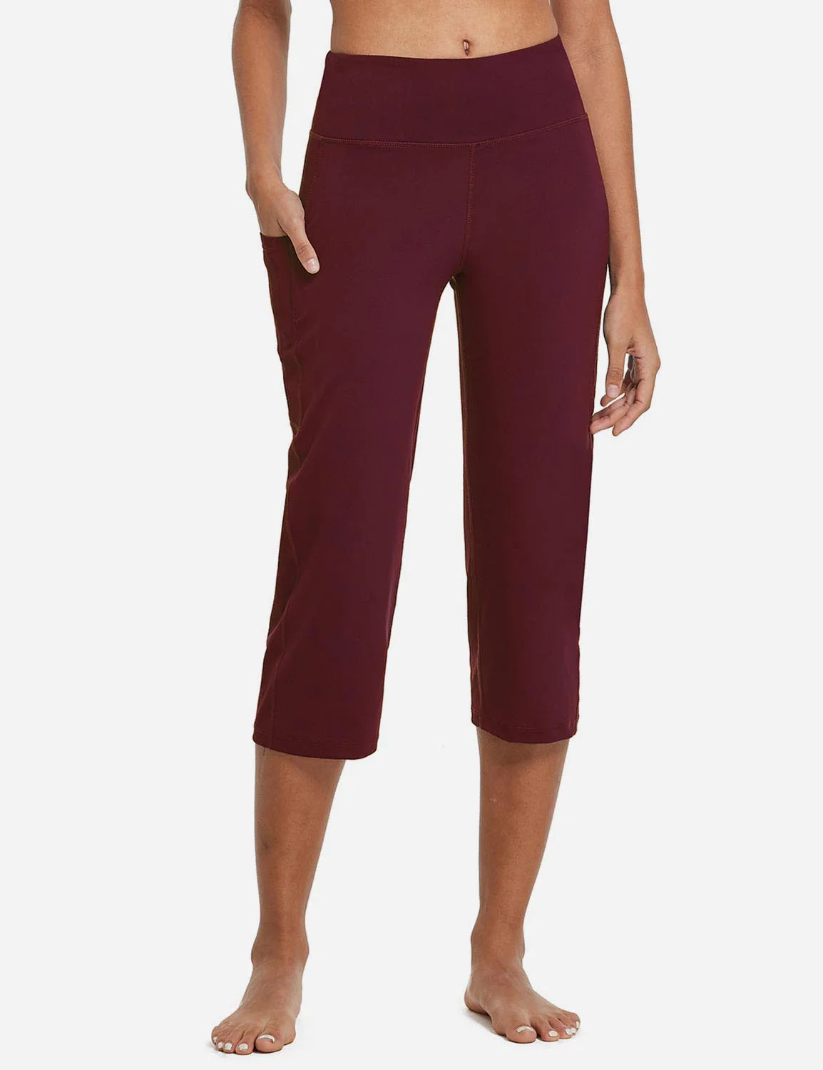 Laureate Cropped Sweatpants - Image 21