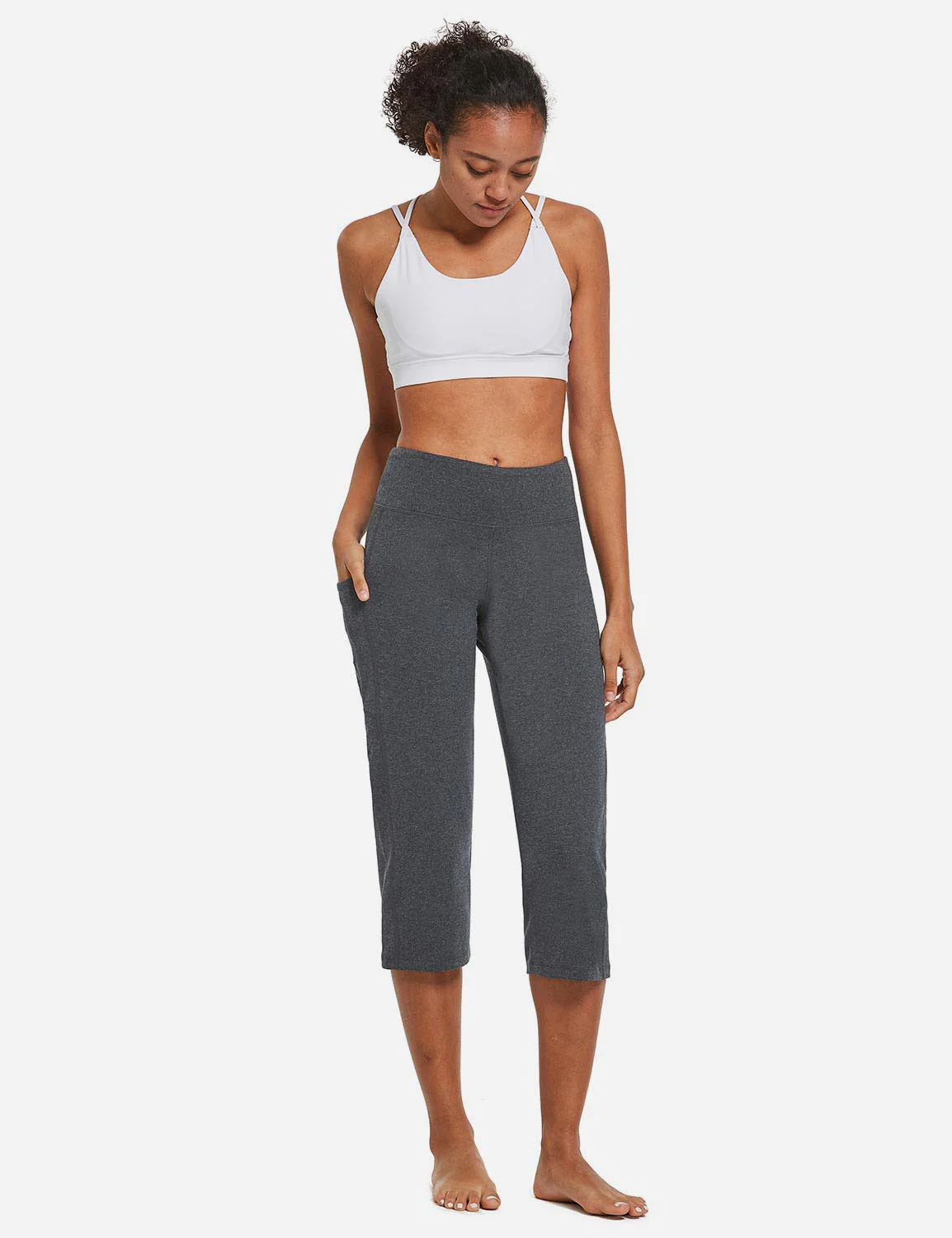 Laureate Cropped Sweatpants - Image 6