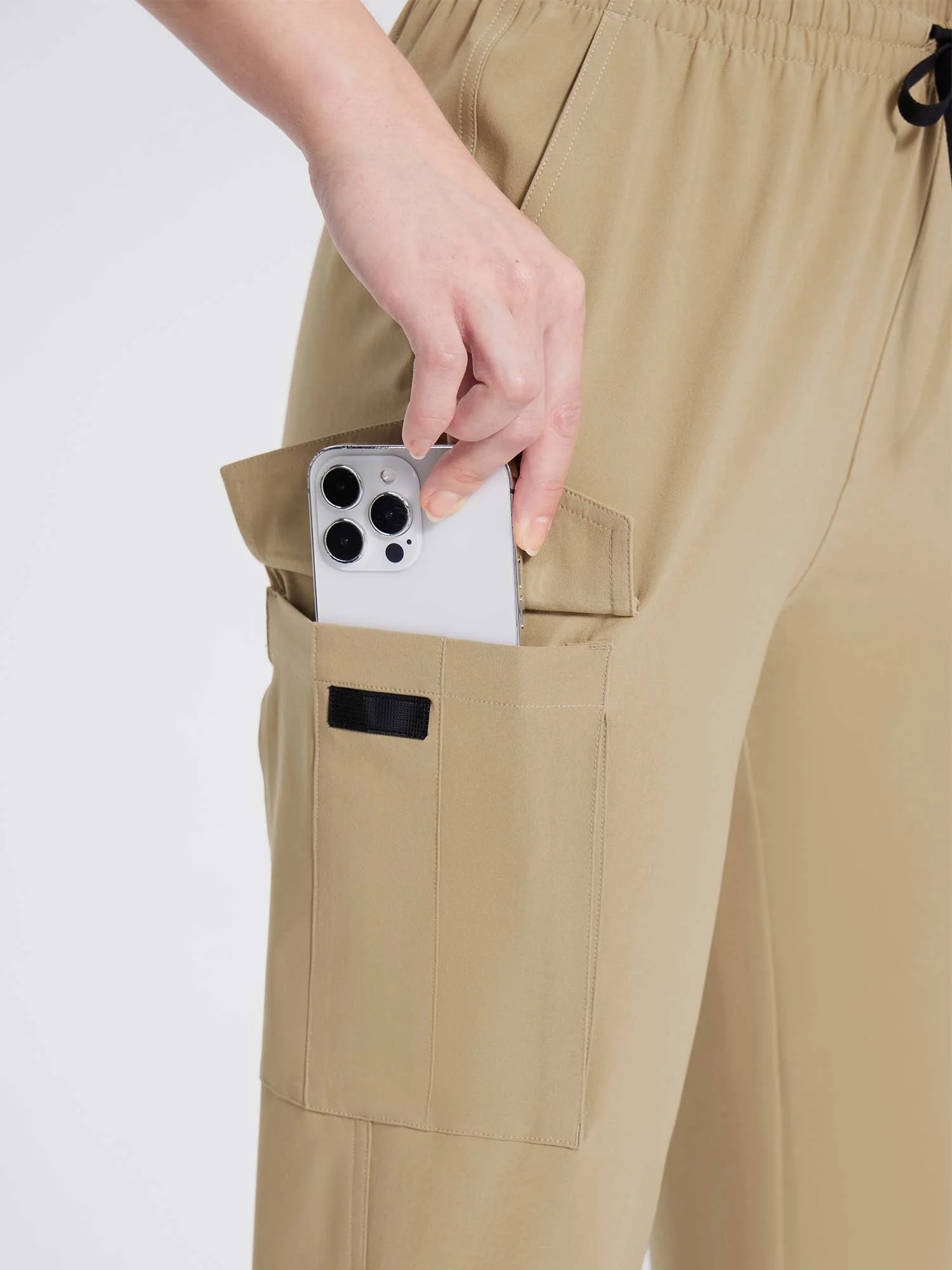 Laureate Utility Big Pocket Straight-Leg Pants - Image 17