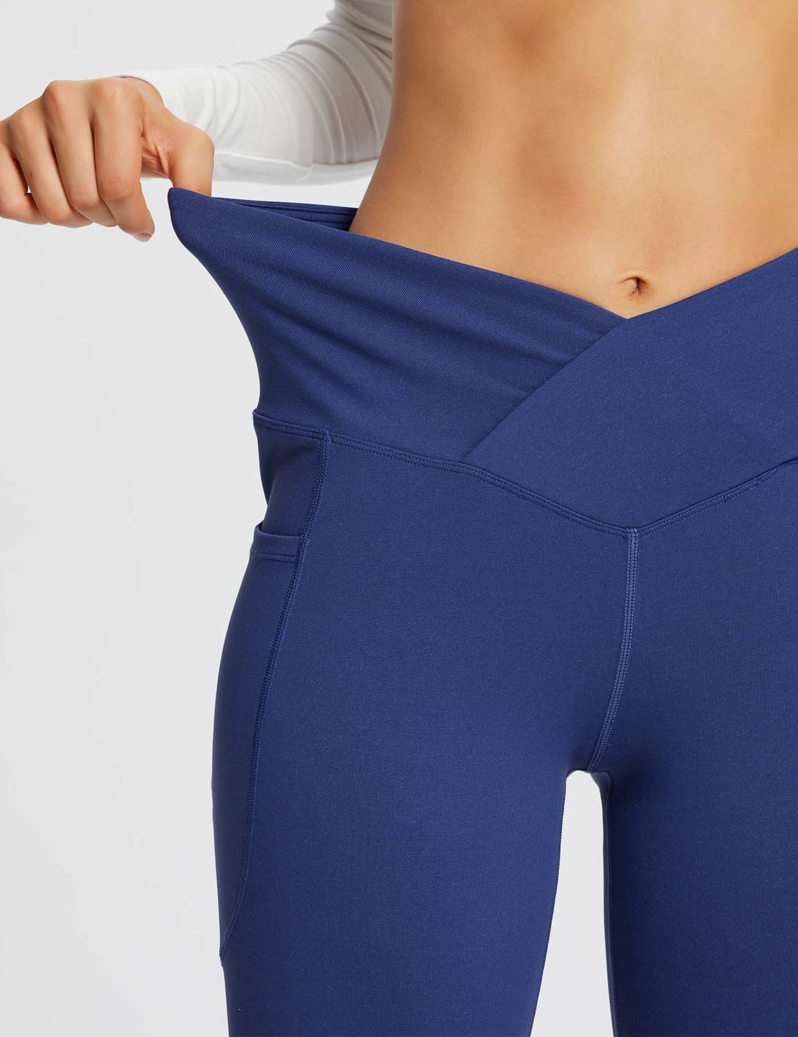 Laureate Women's 29" Crossover High-Waisted Flare Yoga Pants - Image 12