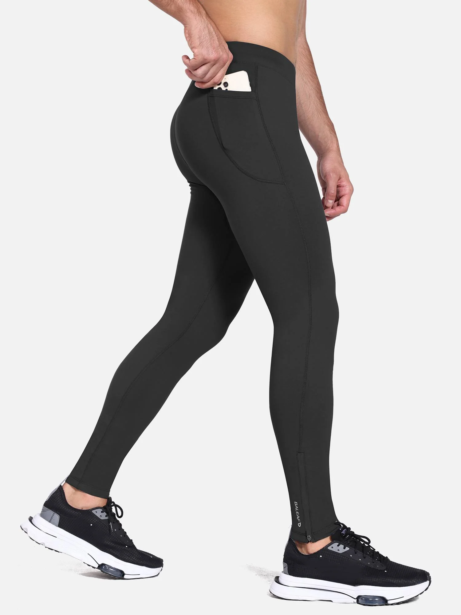 Men's Fleece-Lined Water-Resistant Running Tights - Image 32