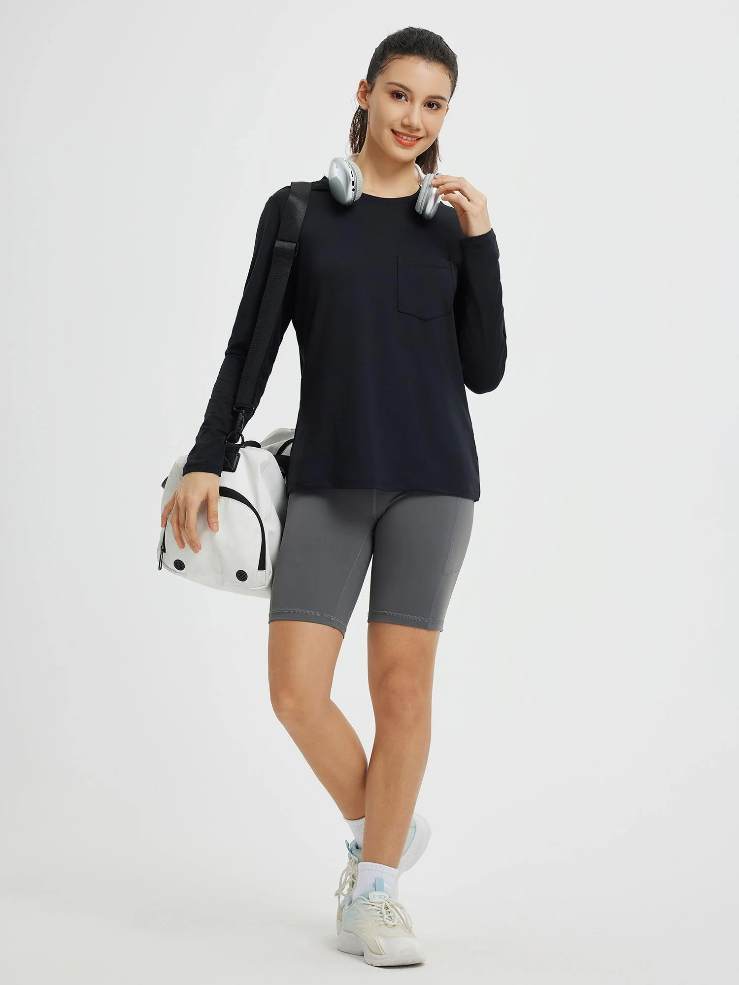 Running Crewneck Pocket Long-Sleeve Top - Image 15