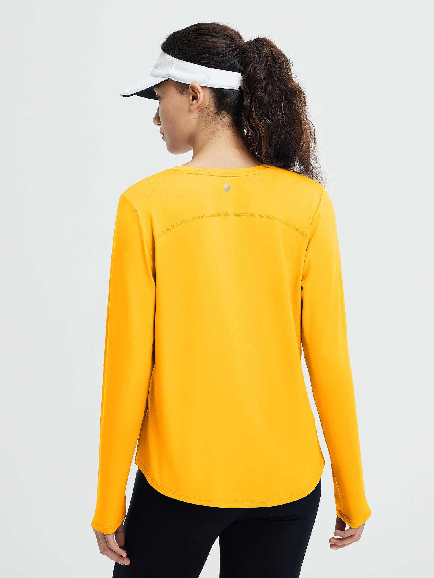 Running Cross Hem Long-Sleeve T-Shirt - Image 10