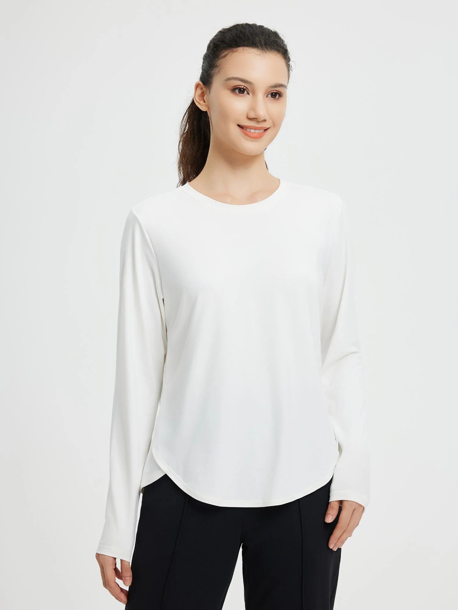 Running Cross Hem Long-Sleeve T-Shirt - Image 12
