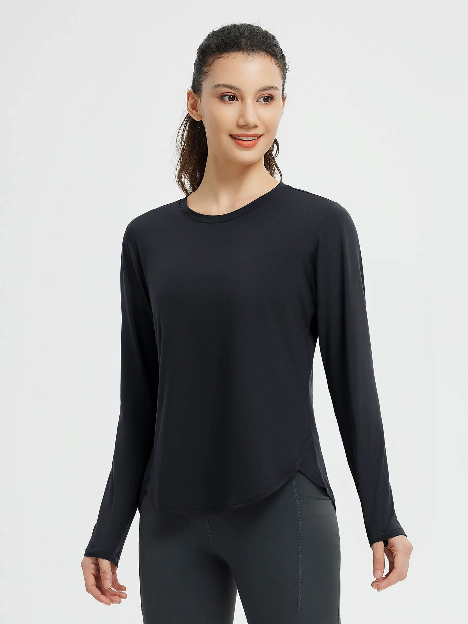 Running Cross Hem Long-Sleeve T-Shirt - Image 18