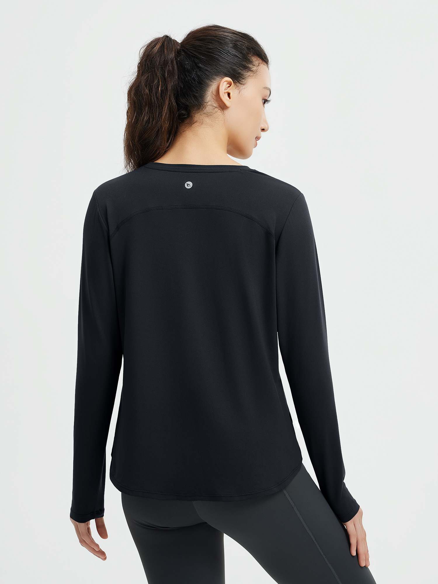 Running Cross Hem Long-Sleeve T-Shirt - Image 20