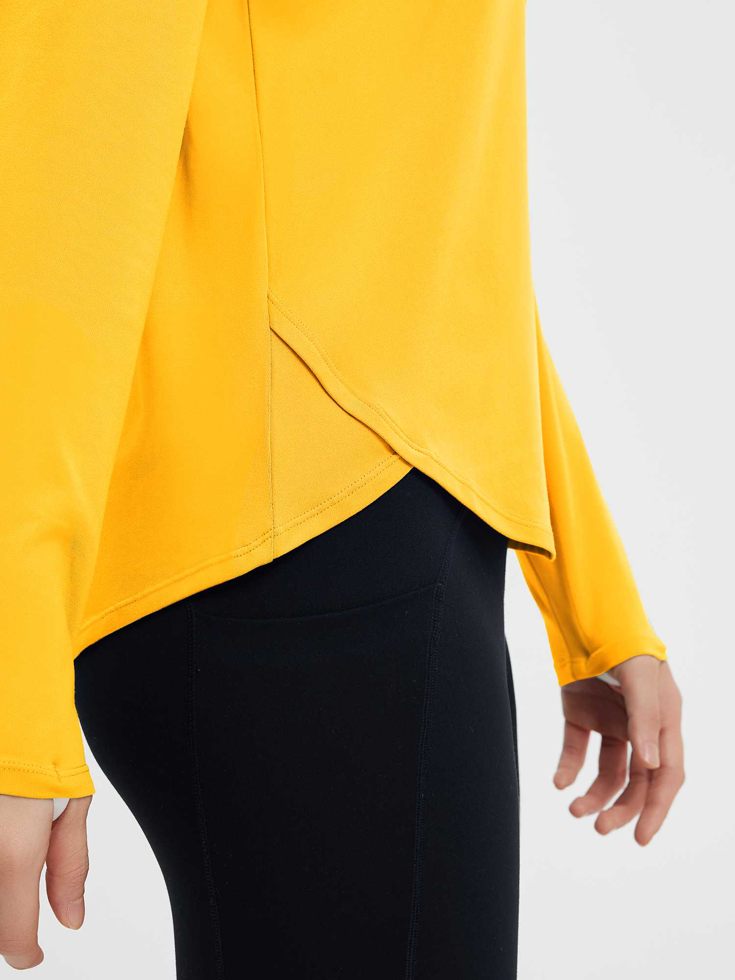 Running Cross Hem Long-Sleeve T-Shirt - Image 8