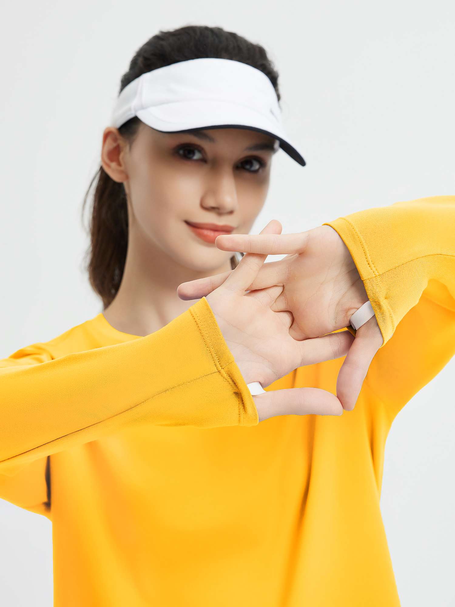 Running Cross Hem Long-Sleeve T-Shirt - Image 9