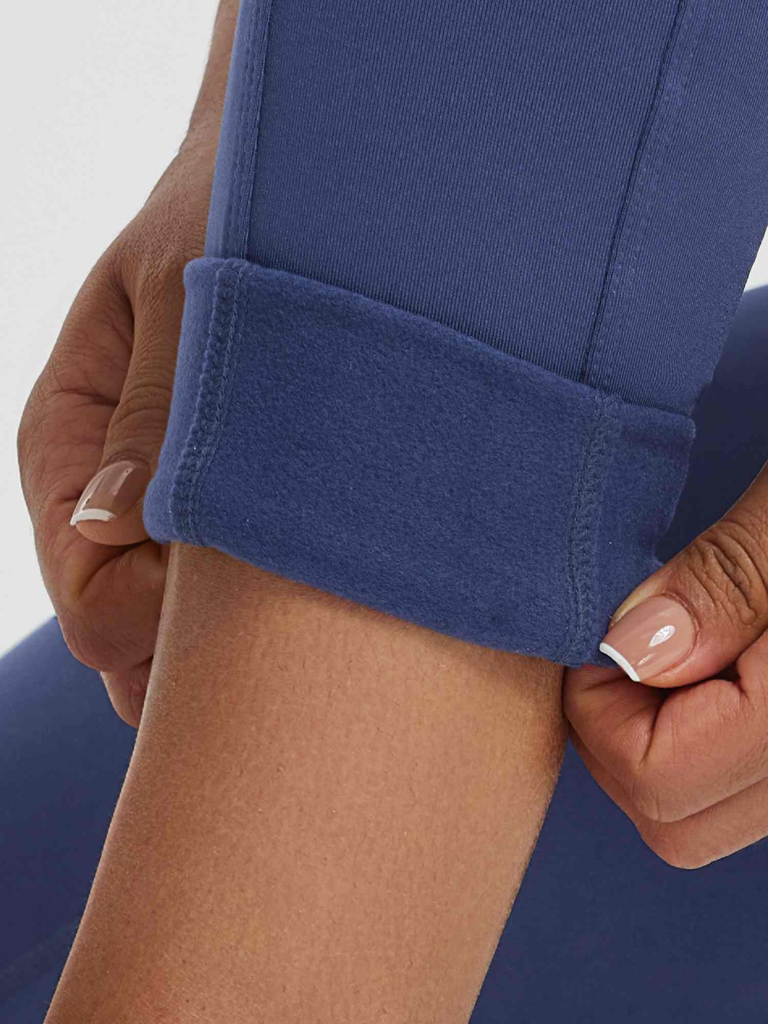 Running High-Waisted Fleece Leggings - Image 5