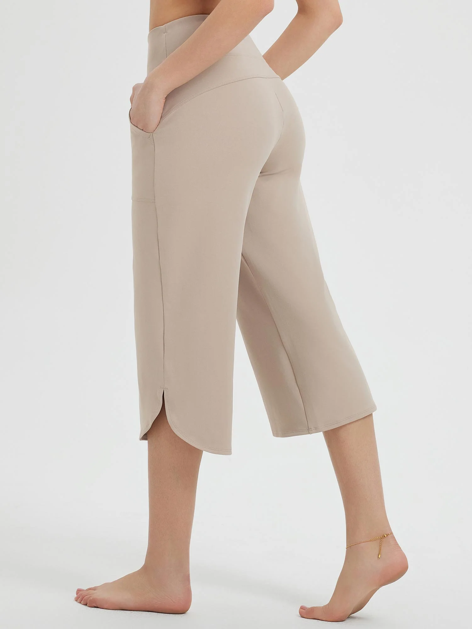 Secret Breeze Curved Hem Capris - Image 22
