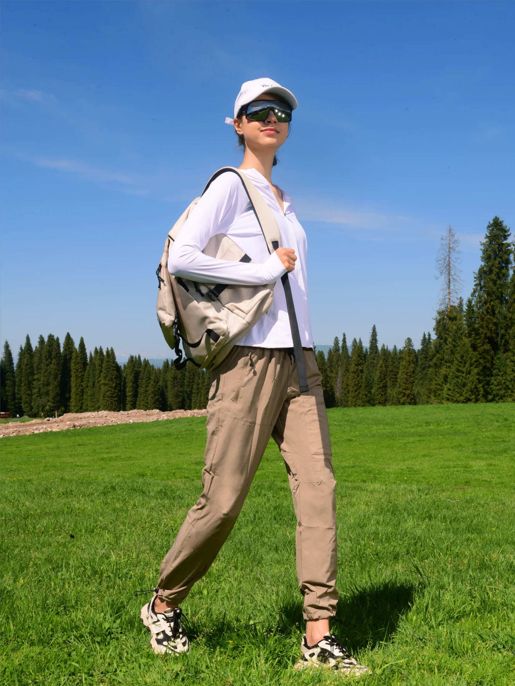 Laureate UPF50+ DWR Hiking Pants (Original) - Image 28