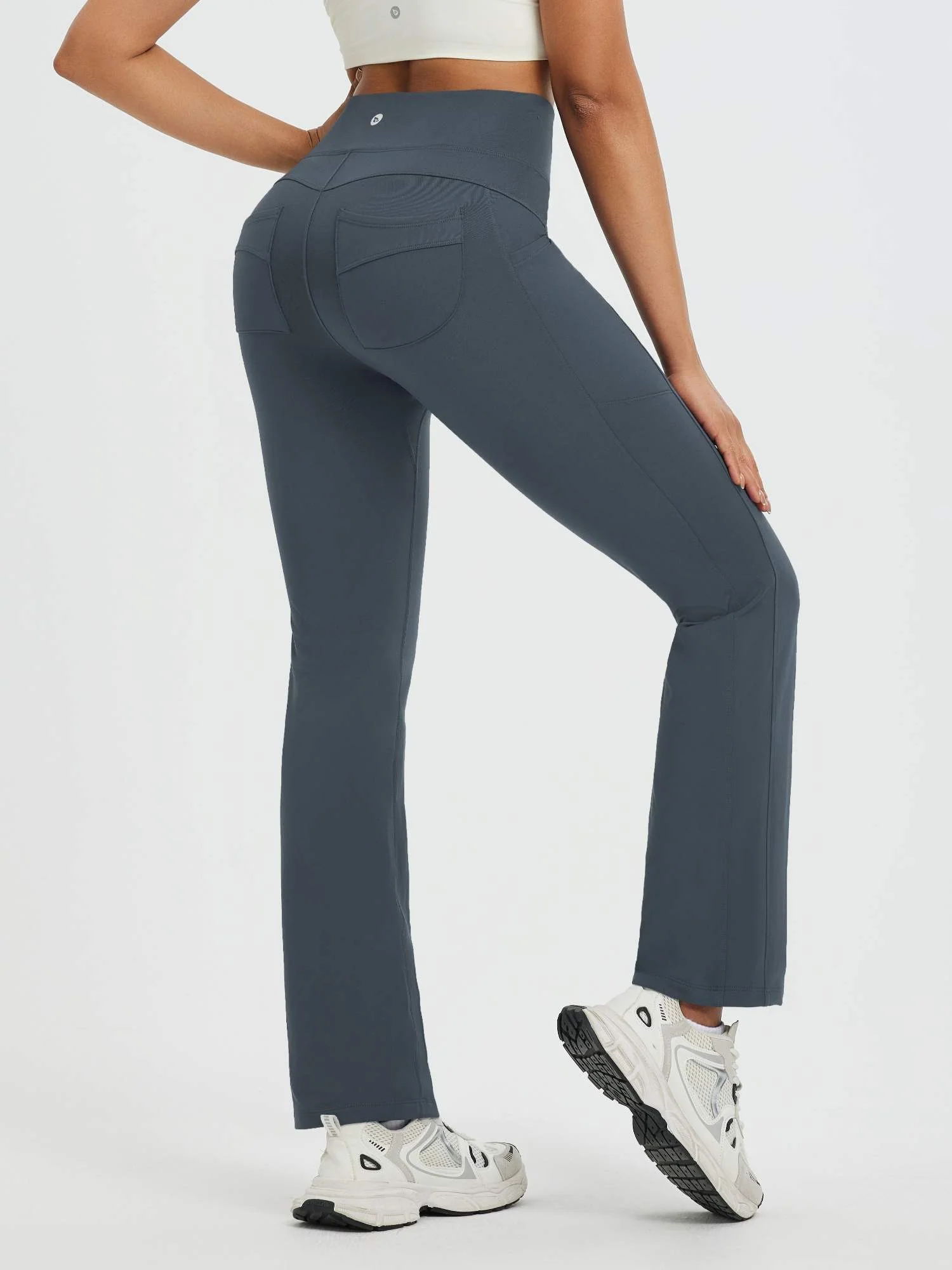 Women’s Running Boot-Cut Fleece Straight-Leg Pants - Image 16