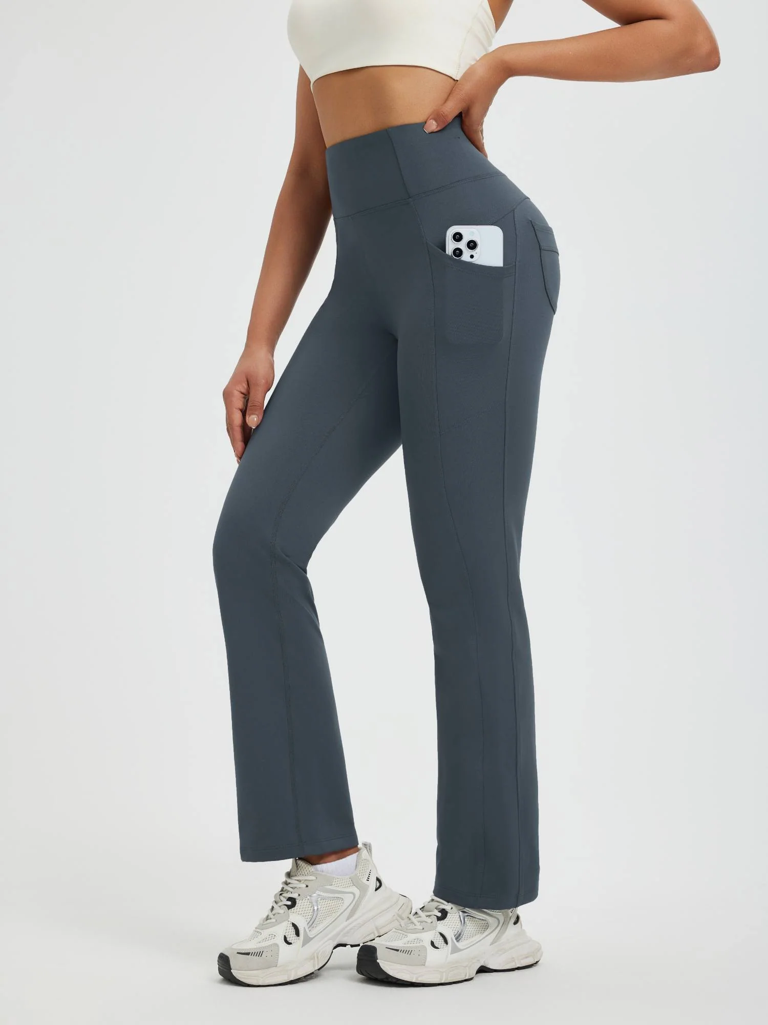 Women’s Running Boot-Cut Fleece Straight-Leg Pants - Image 17