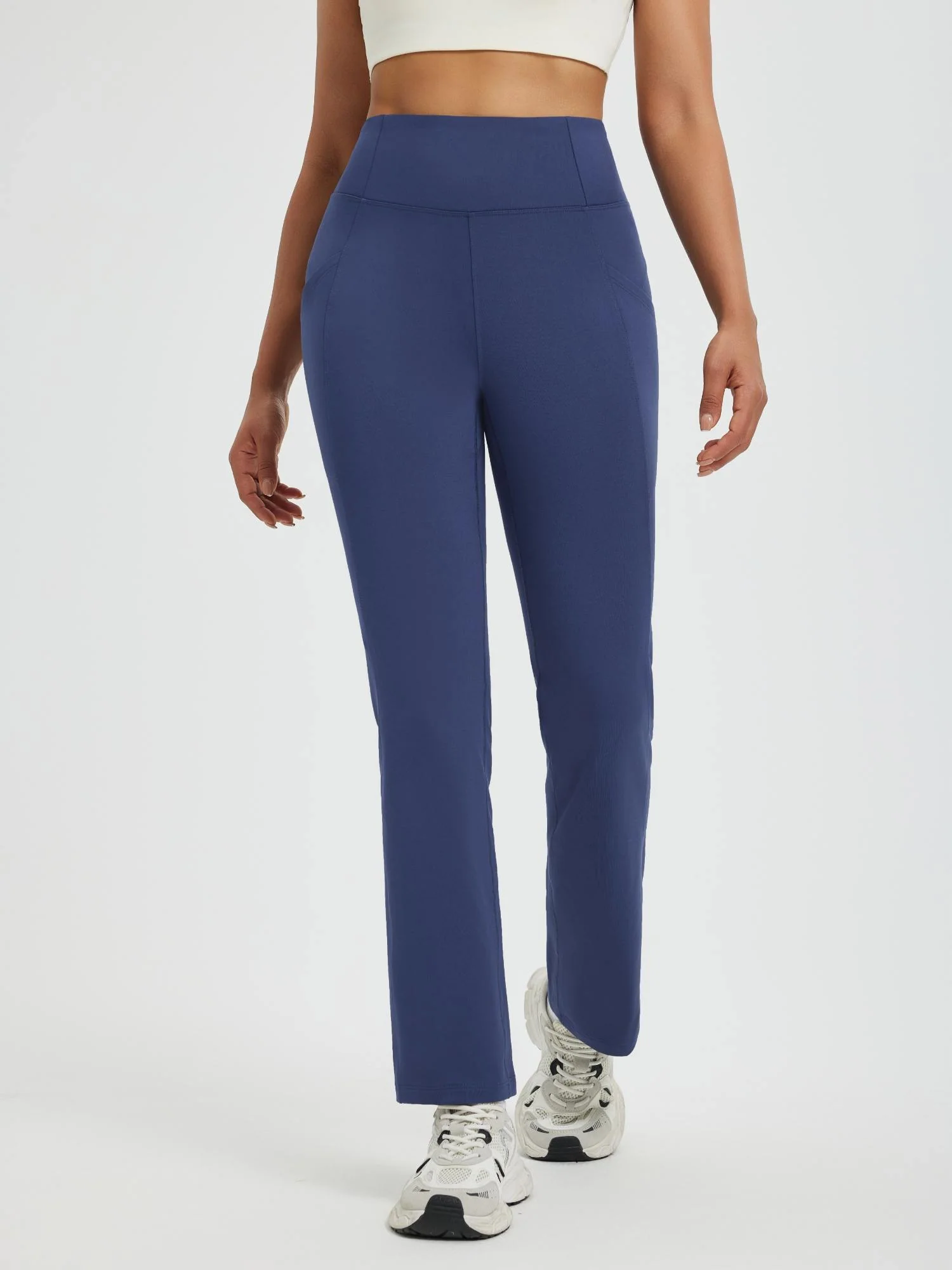 Women’s Running Boot-Cut Fleece Straight-Leg Pants - Image 19