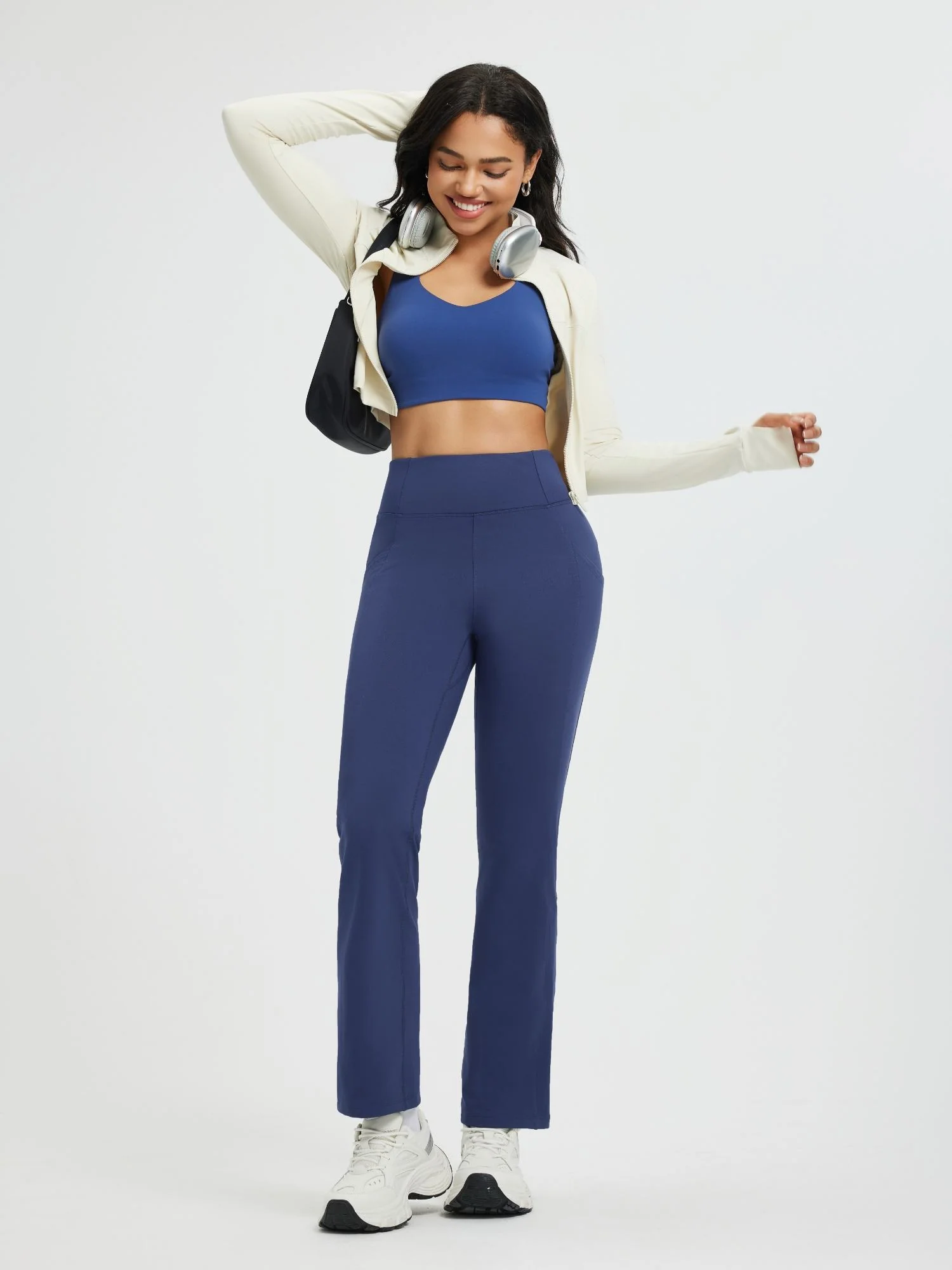 Women’s Running Boot-Cut Fleece Straight-Leg Pants - Image 24