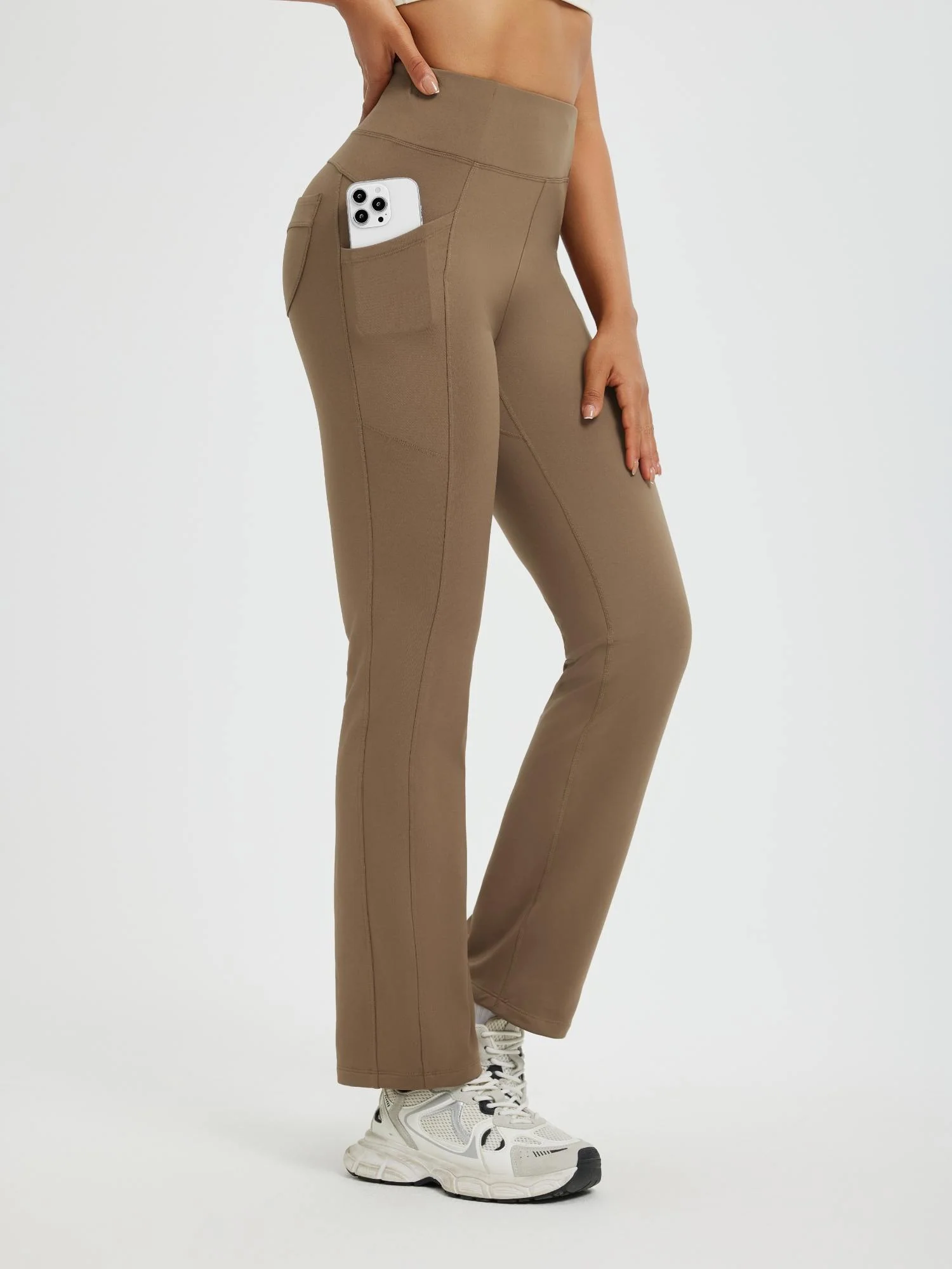 Women’s Running Boot-Cut Fleece Straight-Leg Pants - Image 9
