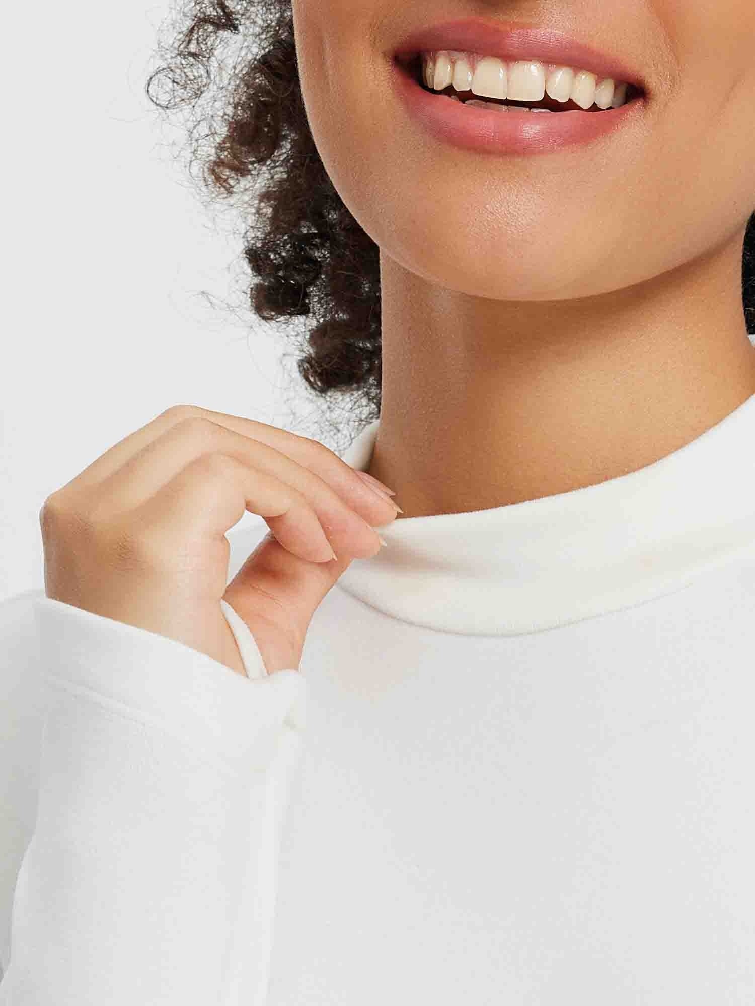 Running Half-Turtleneck Fleece Long-Sleeve T-Shirt - Image 20