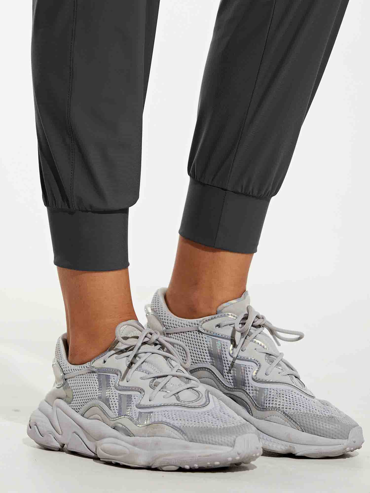 Women's High-Waisted Quick-Dry Hiking Joggers - Image 9
